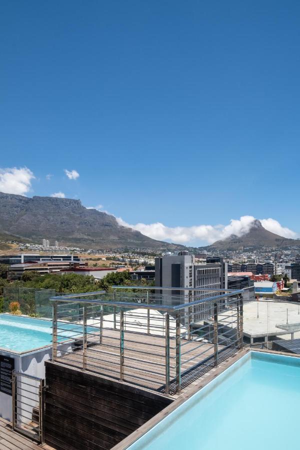 Modern Two Bedroom Unit, Mountain & Harbour Views Cape Town Exterior photo